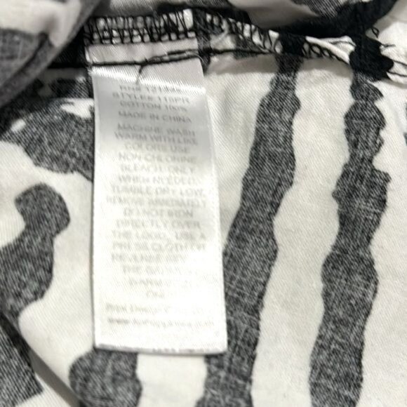 Koi By Kathy Peterson Womens Wrap Top S Black & White Tribal Print With Green Tr - Picture 3 of 7